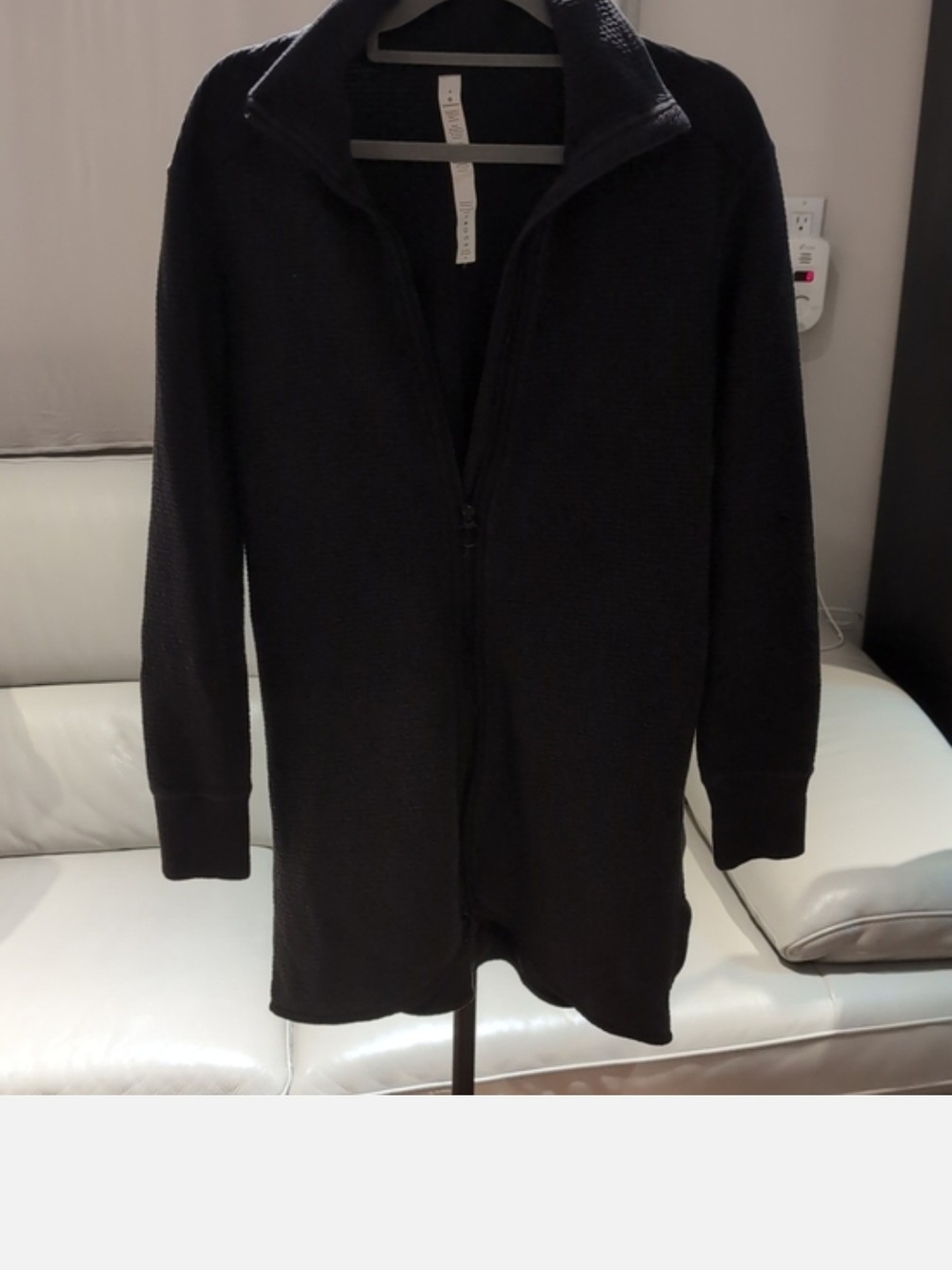 Lululemon Black Full‑Zip Jacket